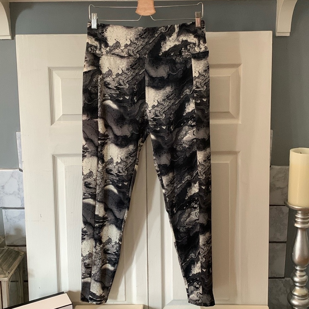 Pro Zone Leggings